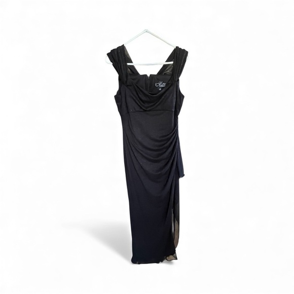 Alex Evenings Formal Black Shimmery Gown - Medium